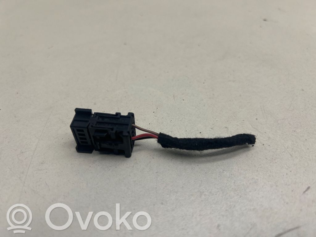 BMW 2 F46 Otros cableados 