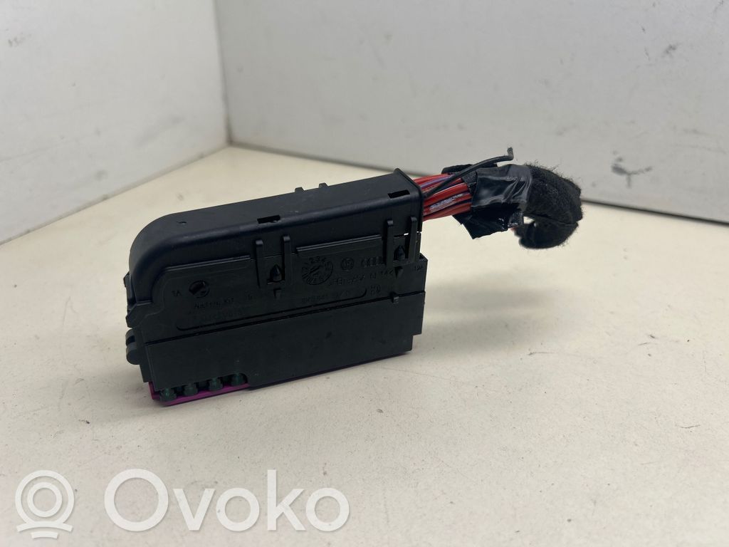 Audi Q7 4M Módulo de fusible 