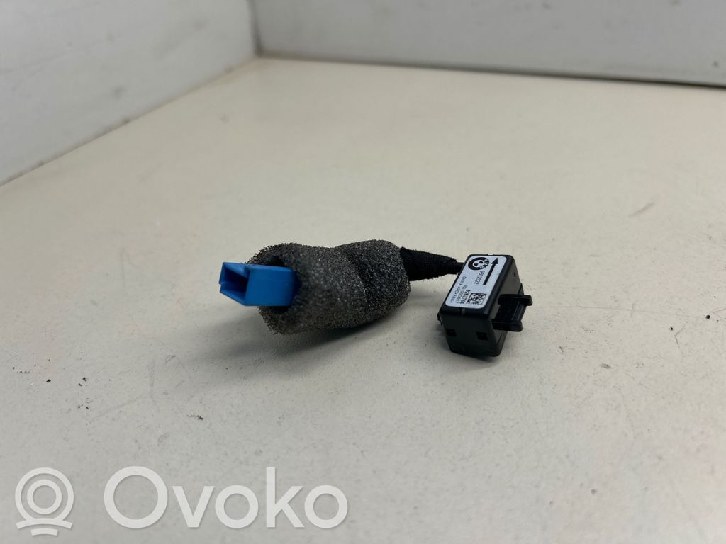 BMW X5 F15 Wiązka przewodów drzwi przednich 