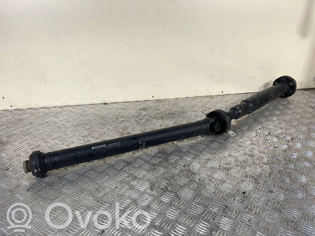 BMW X5 F15 Kardanas komplekte 