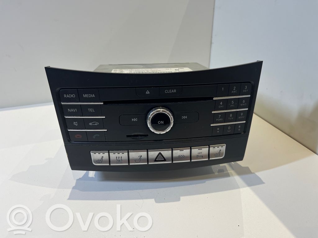 Mercedes-Benz E W212 Radio/CD/DVD/GPS-pääyksikkö 