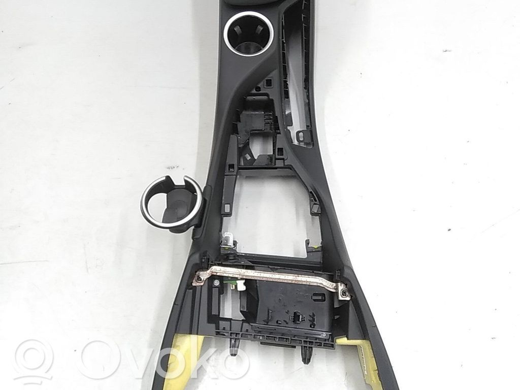 BMW X1 E84 Armrest 