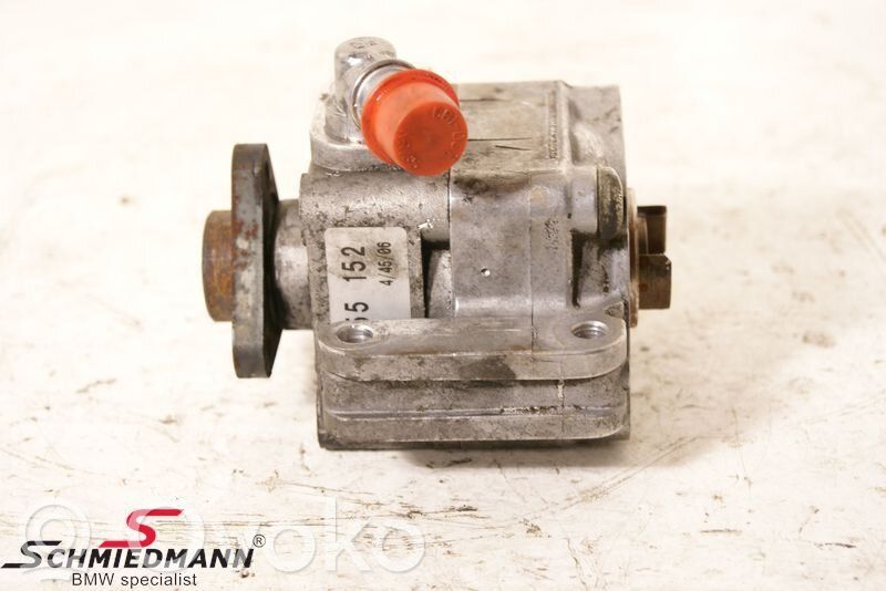 BMW 3 E90 E91 Power steering pump 