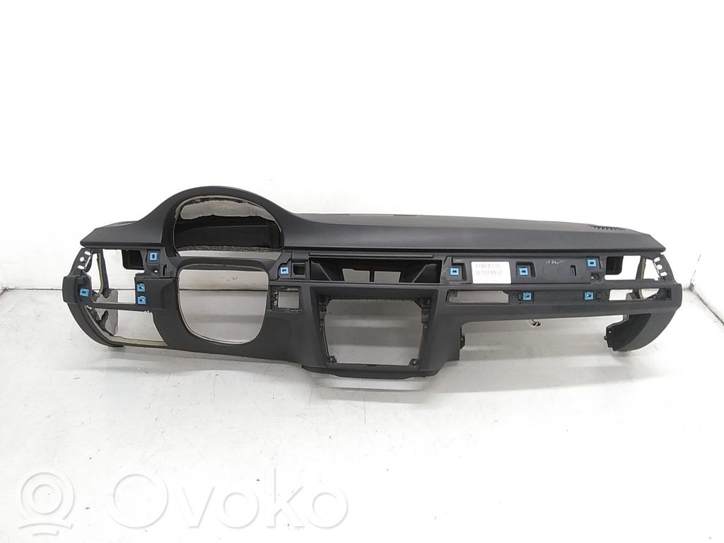 BMW 3 E90 E91 Dashboard 