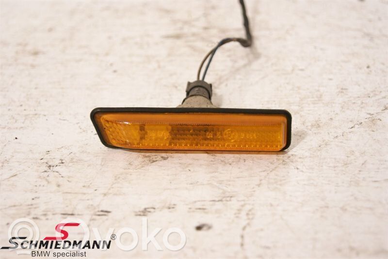 BMW 3 E36 Front fender indicator light 