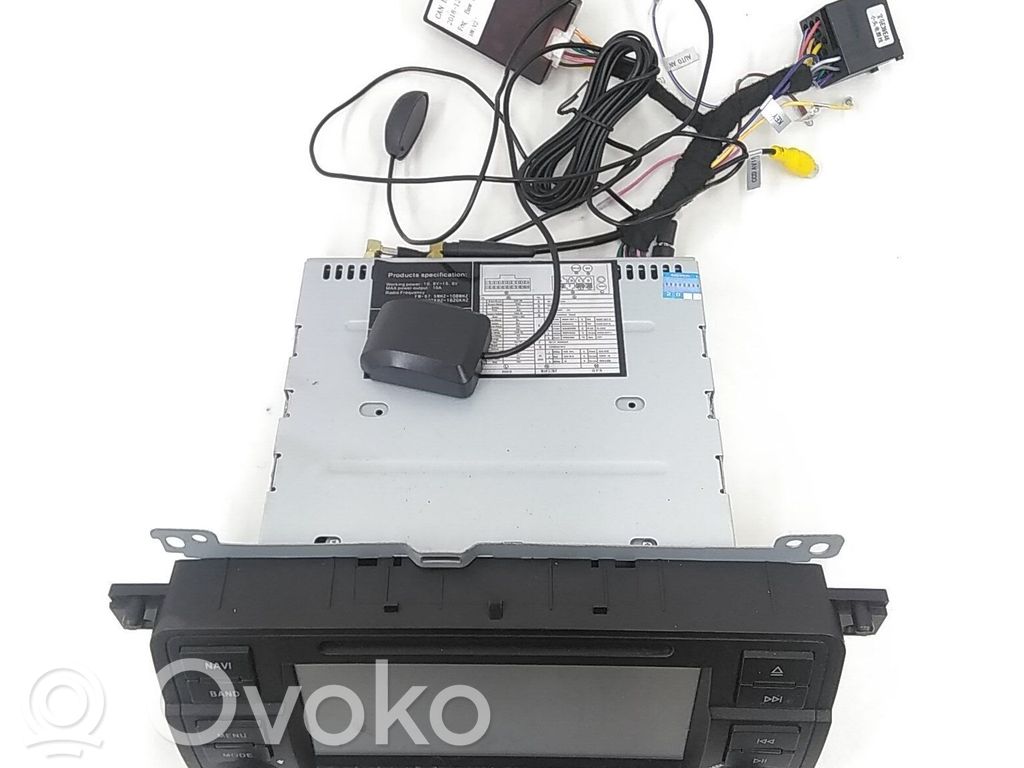 GPS-navigaation ohjainlaite/moduuli   MULTIMEDIAUNIT