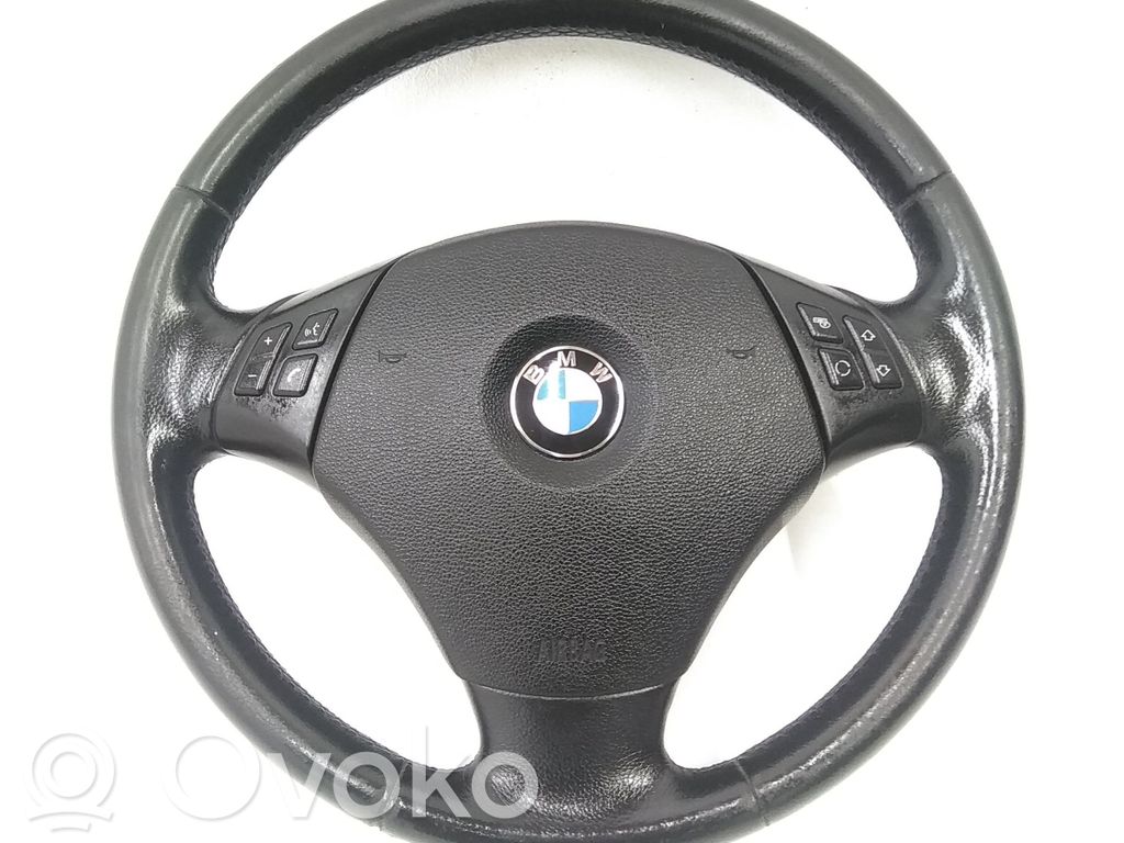 Ohjauspyörä   32306795568,32306795568,32306779829