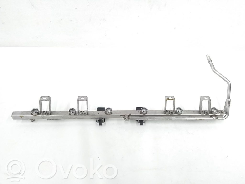 BMW 5 E60 E61 Fuel line pipe 