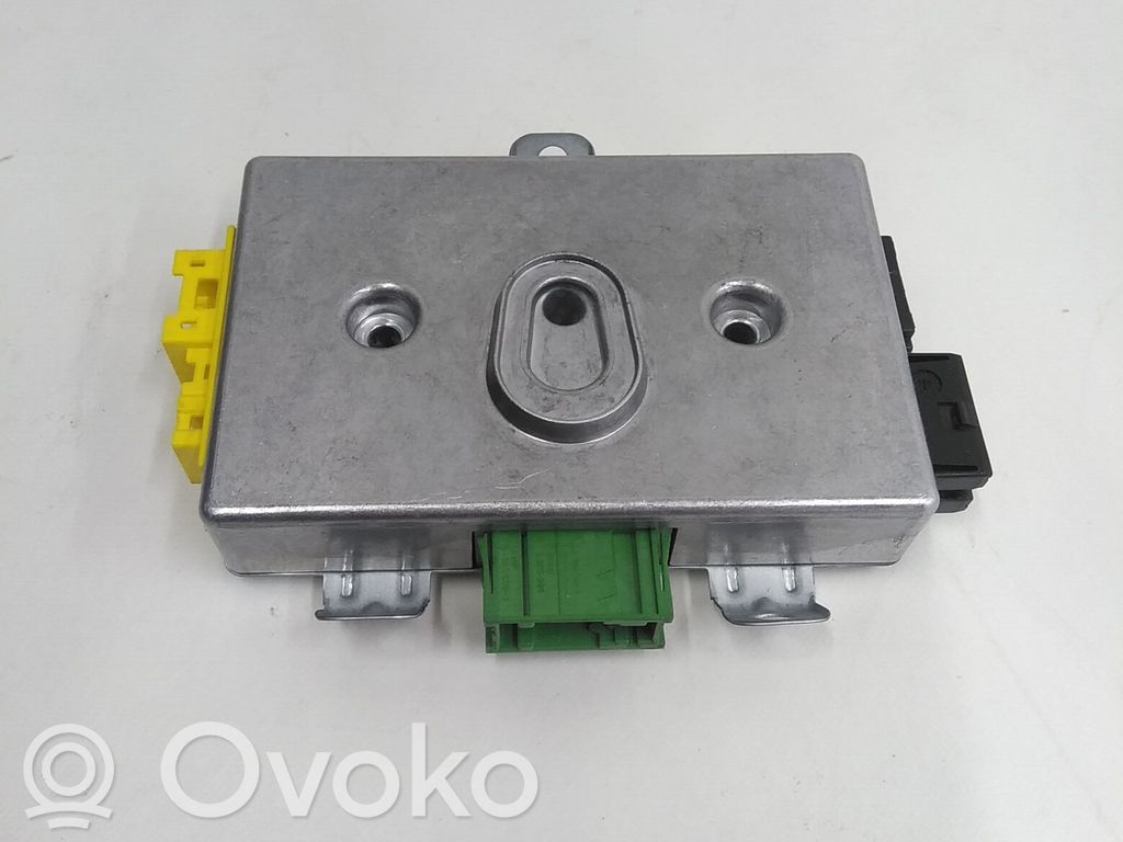 Autres unités de commande / modules   61359110846