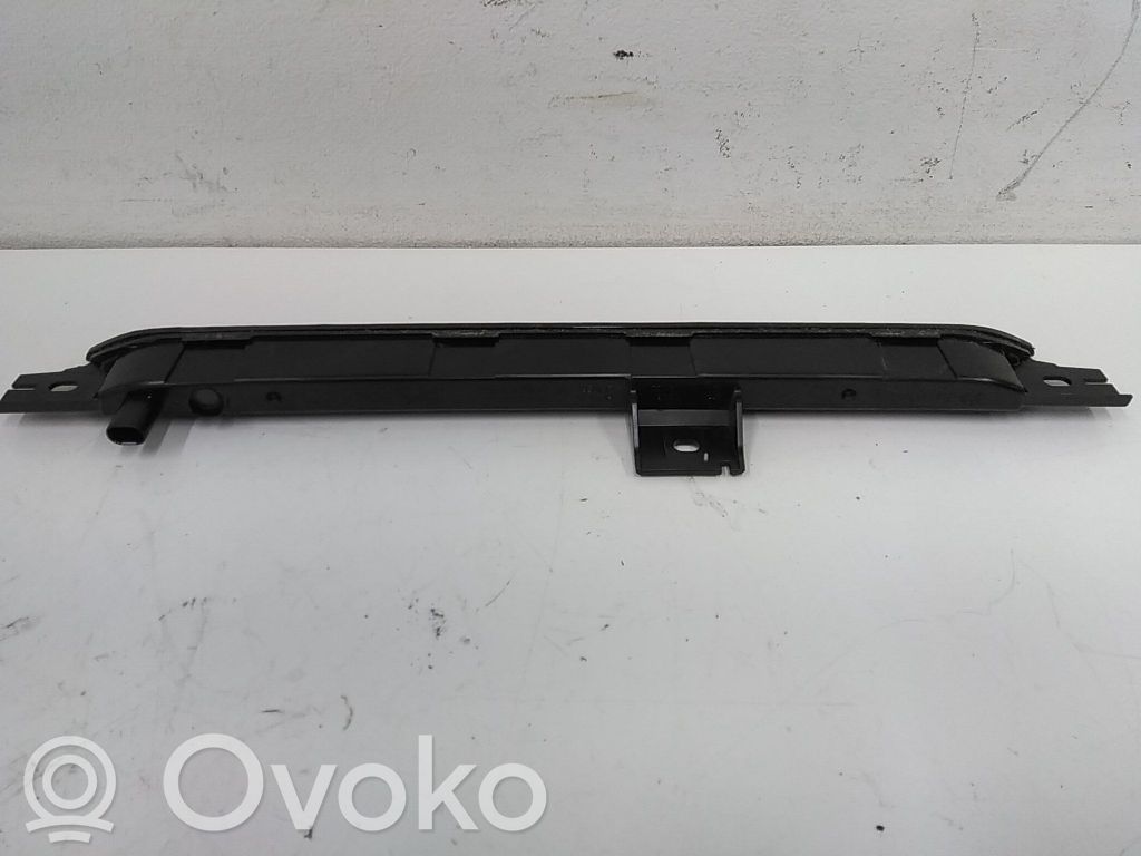 BMW X3 G01 Kolmas/lisäjarruvalo 