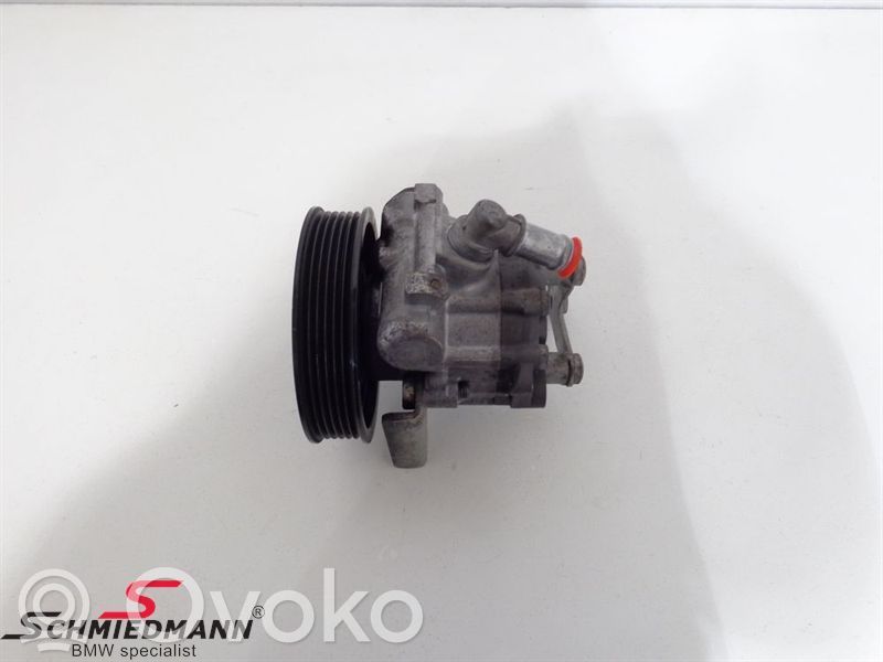 Ohjaustehostimen pumppu   32416766190