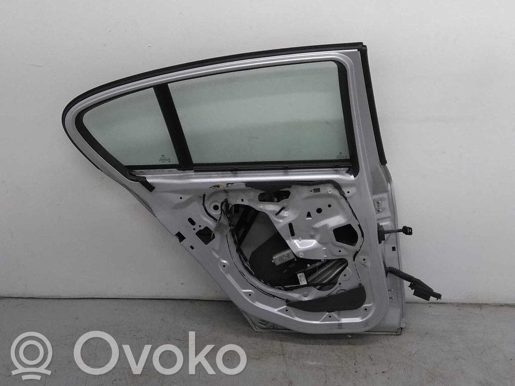 Galinės durys   41527191017
