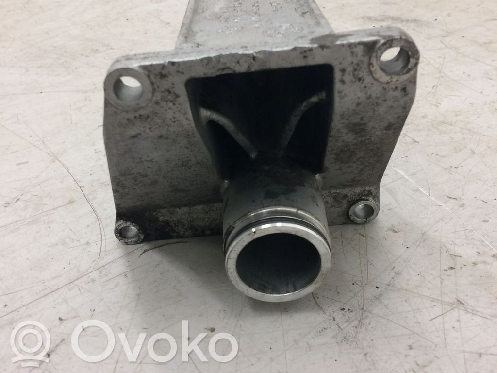 BMW X5 E70 Autres pièces compartiment moteur 