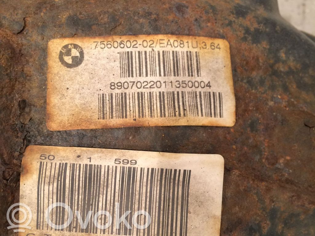Takatasauspyörästö   33107560602