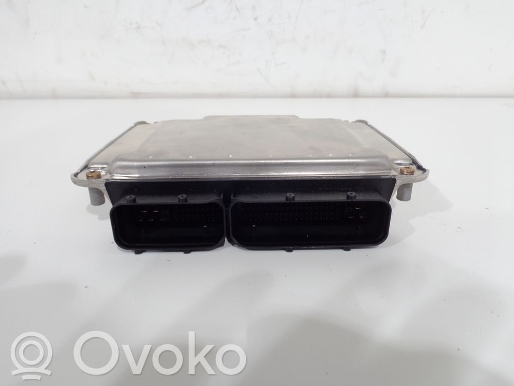 BMW 7 E65 E66 Engine control unit/module 