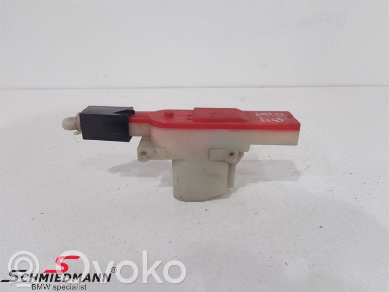 Central locking motor   51261373184