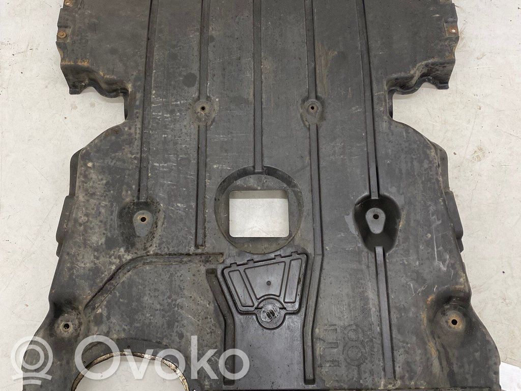 BMW 1 E81 E87 Engine splash shield/under tray 