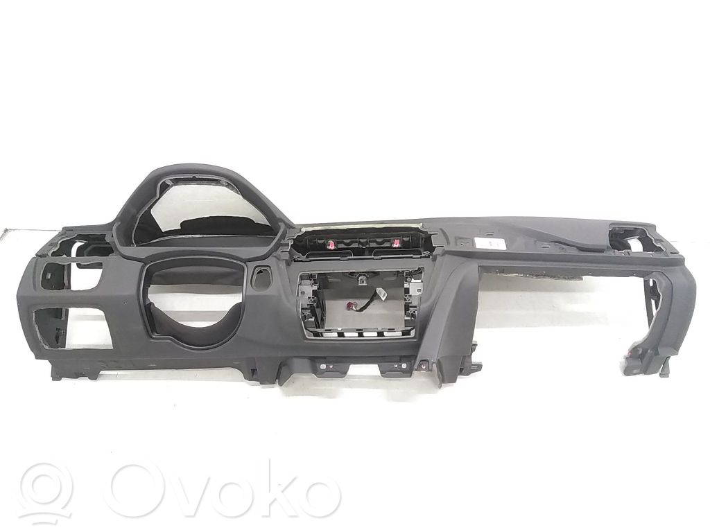 BMW 3 F30 F35 F31 Kojelauta 