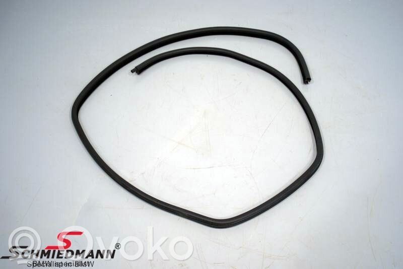 BMW 3 E46 Gumowa uszczelka drzwi przednich 
