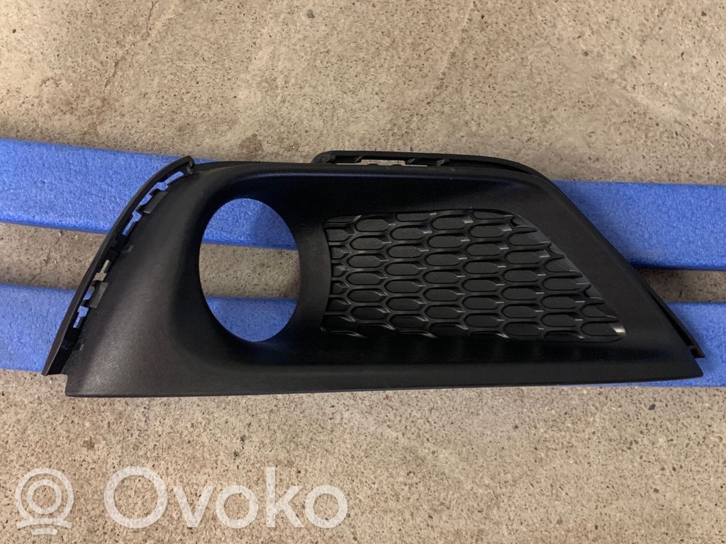 Jeep Compass Etusumuvalon ritilä 