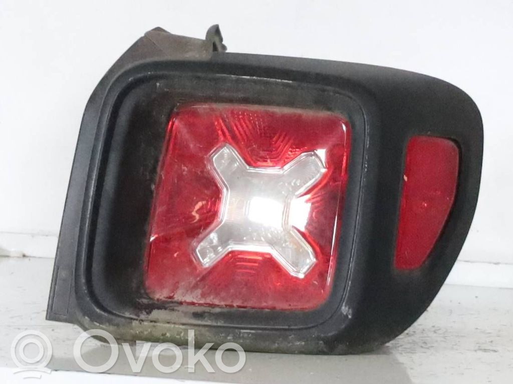 Lampa tylna   8839UP,52109462
