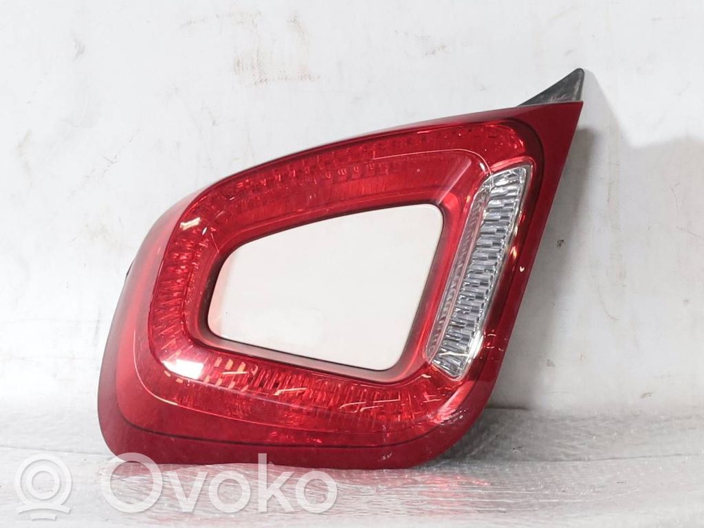 Lampa tylna   27687UP,52007424