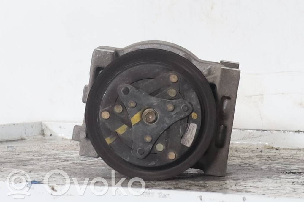 Kompresor / Sprężarka klimatyzacji A/C   29428UP,46785772