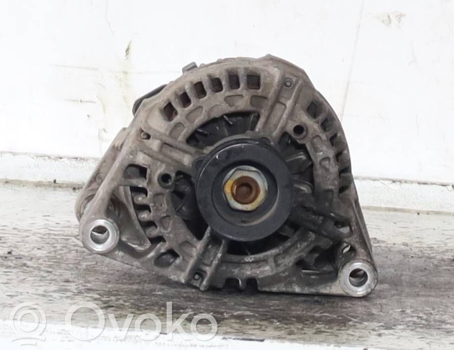 Alternador   33142UP,93190139