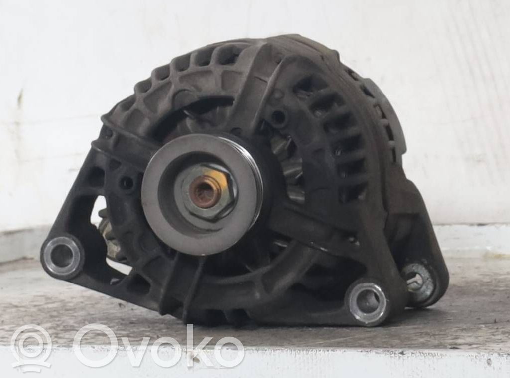 Opel Corsa C Generator/alternator 