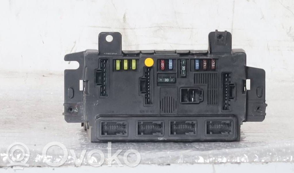 Fiat Panda II Module de fusibles 