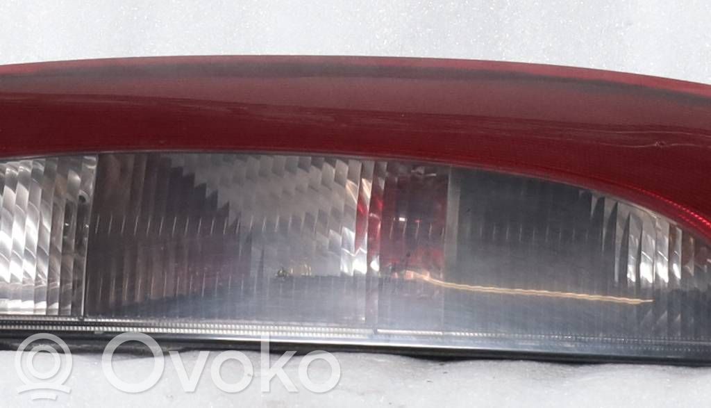 Opel Corsa C Lampă spate în caroserie 