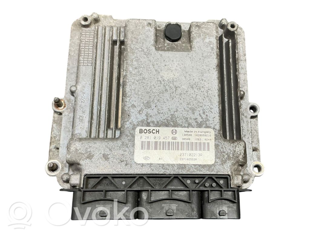 Dacia Sandero II Engine control unit/module 
