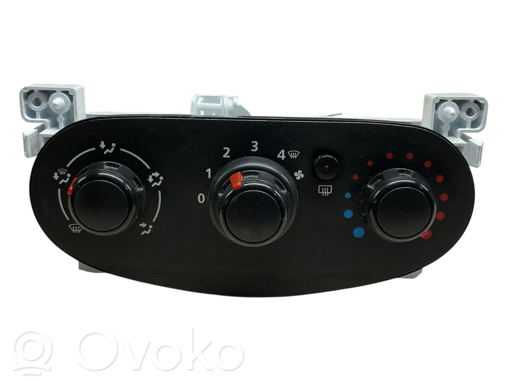 Dacia Sandero II Interior fan control switch 