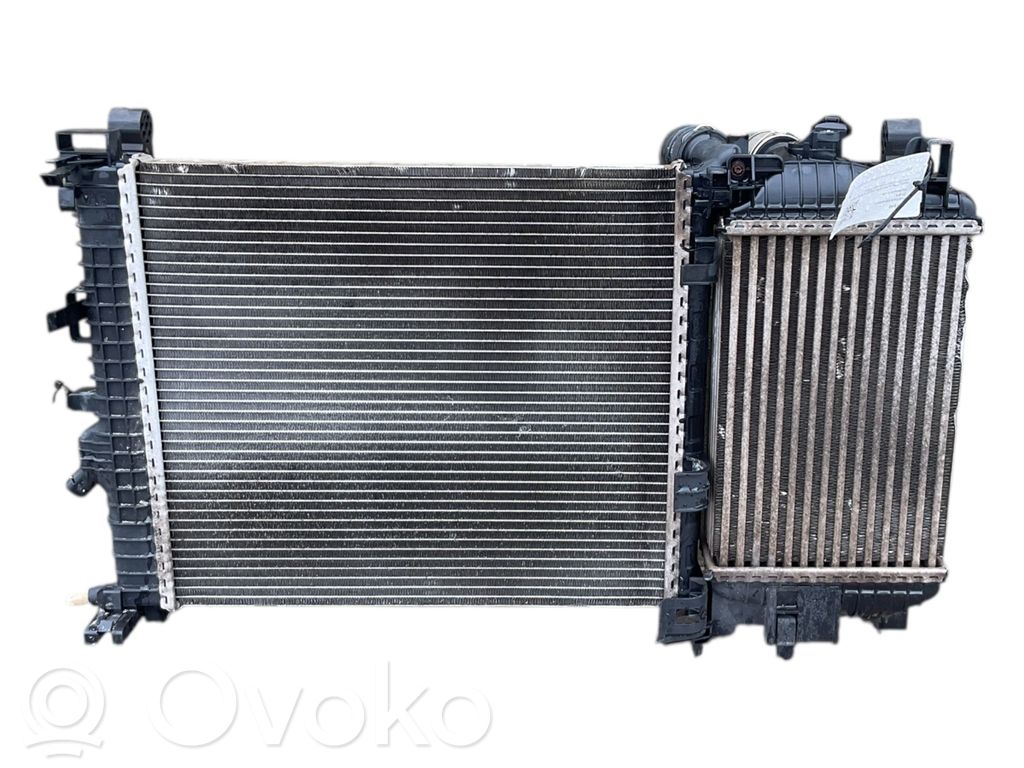 Opel Meriva B Radiatorių komplektas 