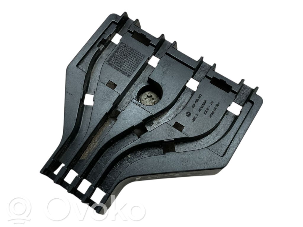 Skoda Fabia Mk2 (5J) Other engine bay part 