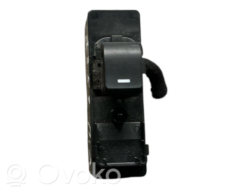 Mazda CX-5 Electric window control switch 