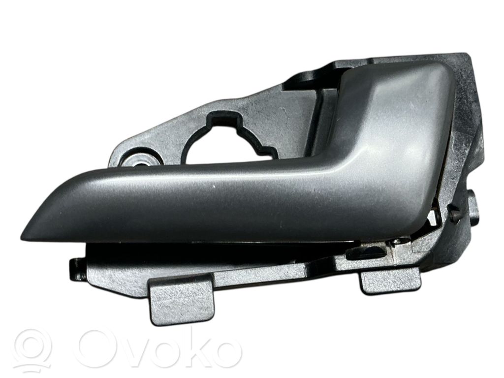 KIA Rio Manecilla interna puerta trasera 