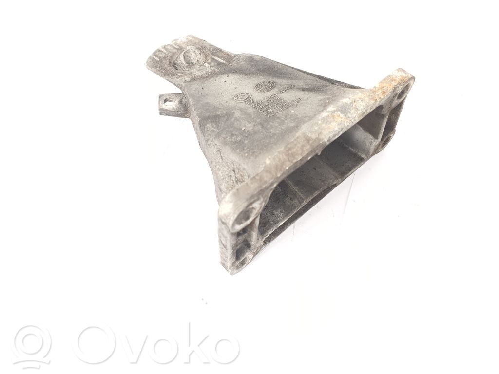 Engine mounting bracket   6761150,22116761150