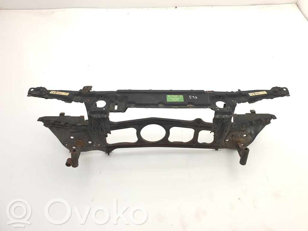 BMW 5 E39 Radiatoru panelis 