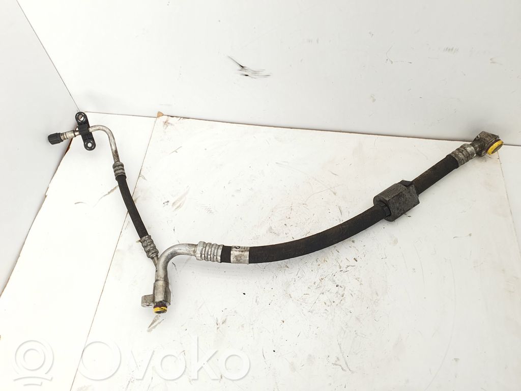 BMW 3 E90 E91 Air conditioning (A/C) pipe/hose 