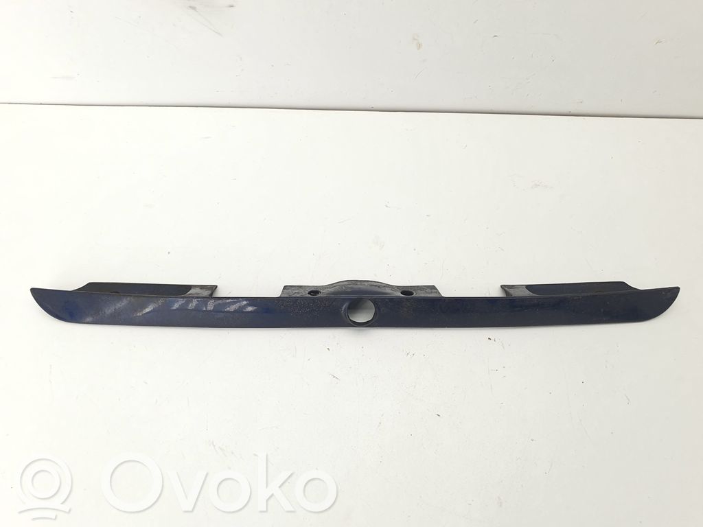 BMW 3 E36 Trunk door license plate light bar 