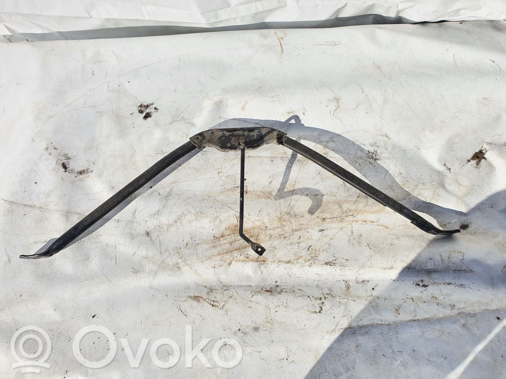 BMW 7 E65 E66 Support, fixation radiateur 