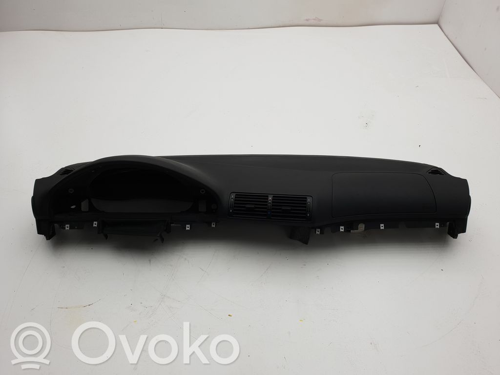 BMW 5 E39 Panelė 