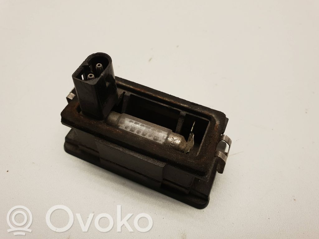BMW 5 E34 Numerio apšvietimas 