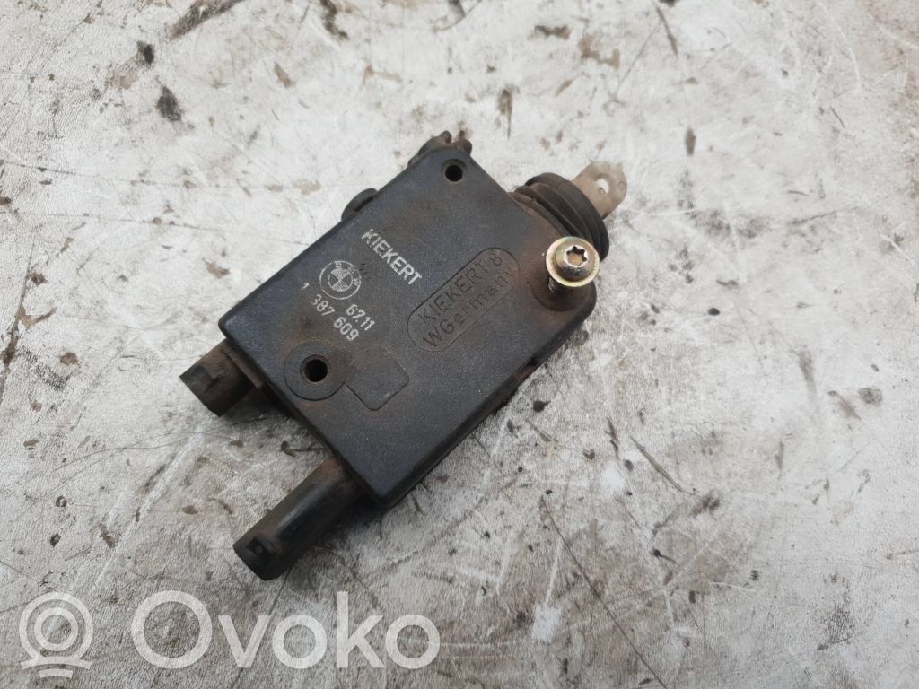 BMW 3 E36 Motor închidere centralizată 