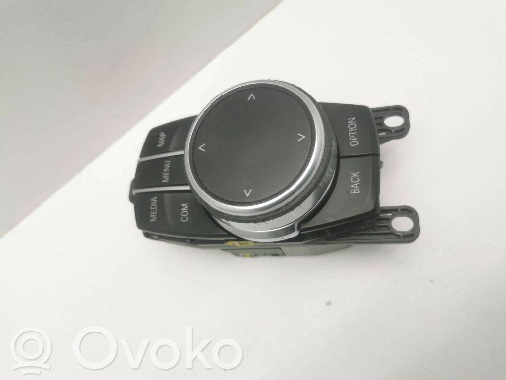 BMW 6 G32 Gran Turismo Head unit multimedia control 