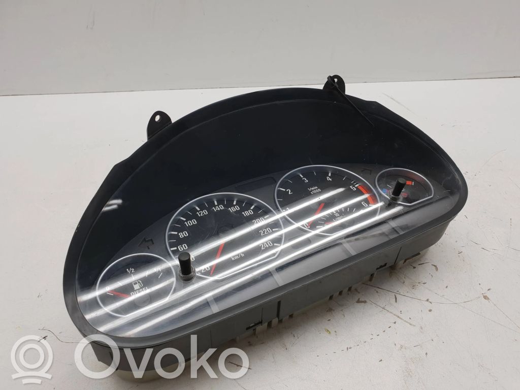 BMW 3 E46 Speedometer (instrument cluster) 