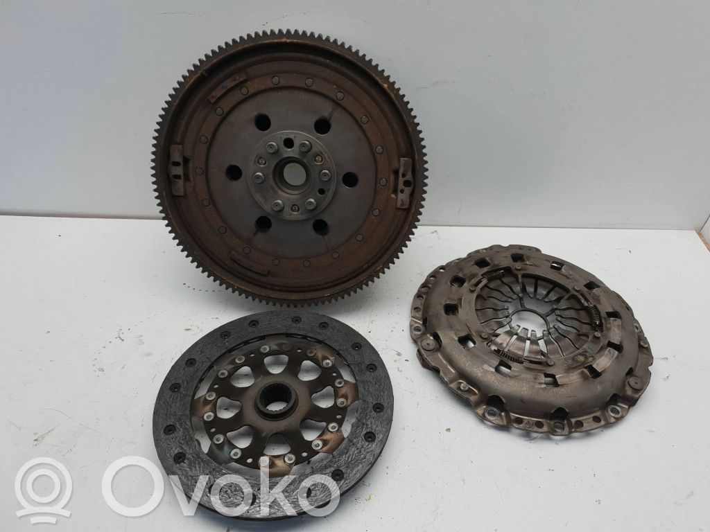 BMW 3 E90 E91 Divmasu spararats 