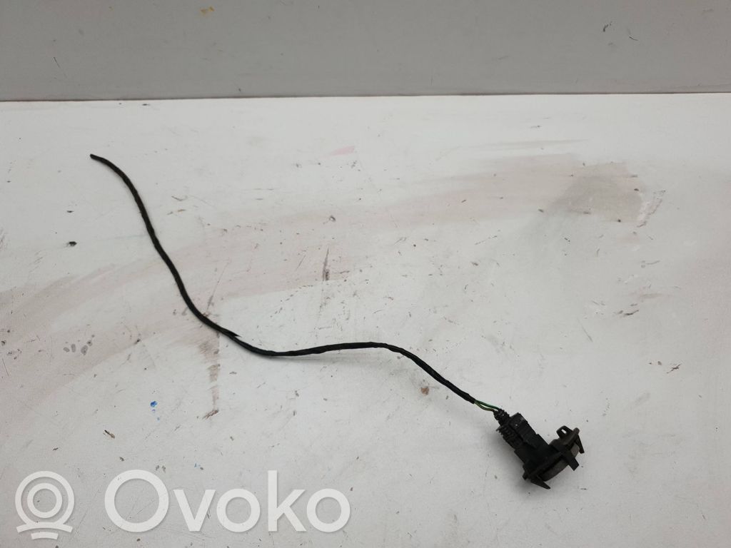 BMW 3 E36 Czujnik temperatury zewnętrznej 