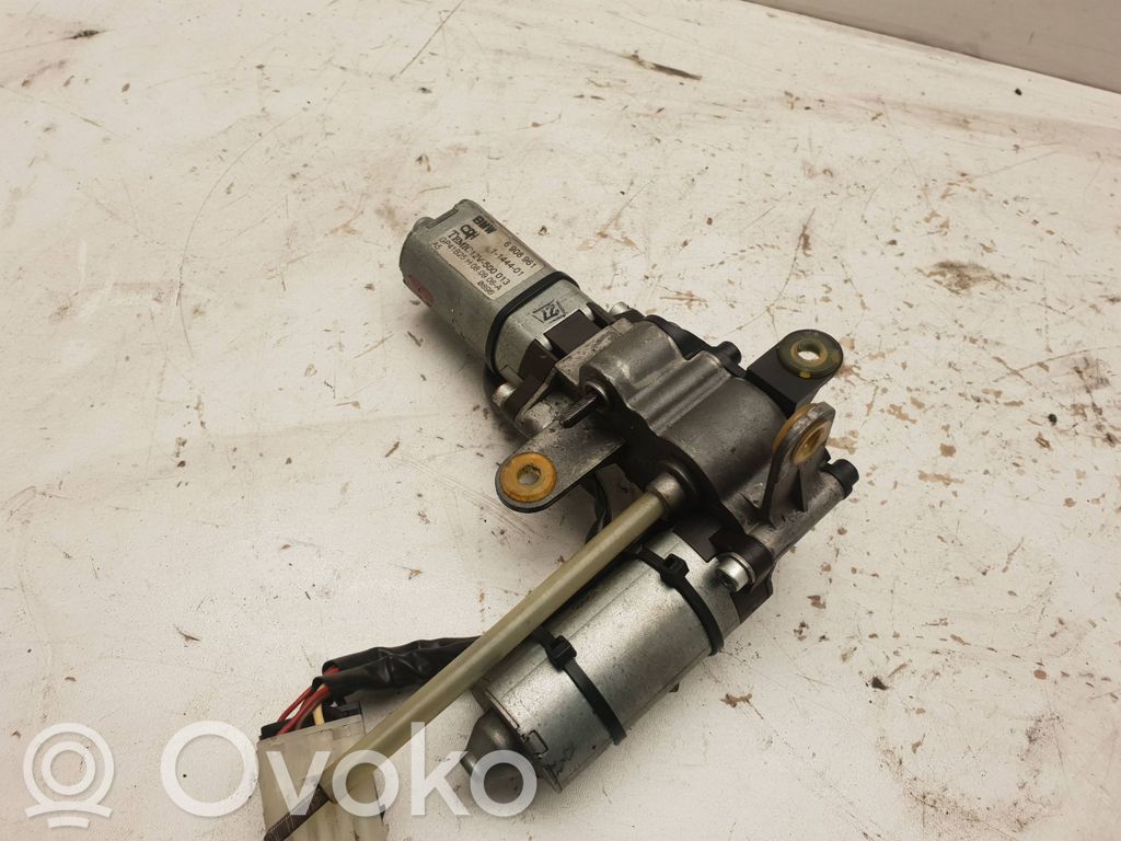 Steering column adjust motor   6908961,1144401,12V500013